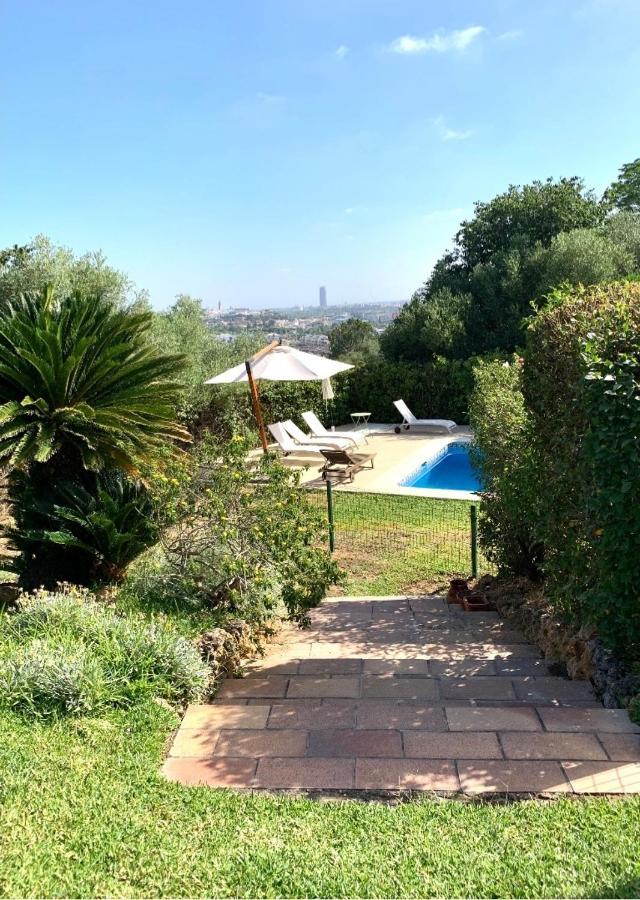 Chalet Con Vistas A Sevilla Хельвес Экстерьер фото